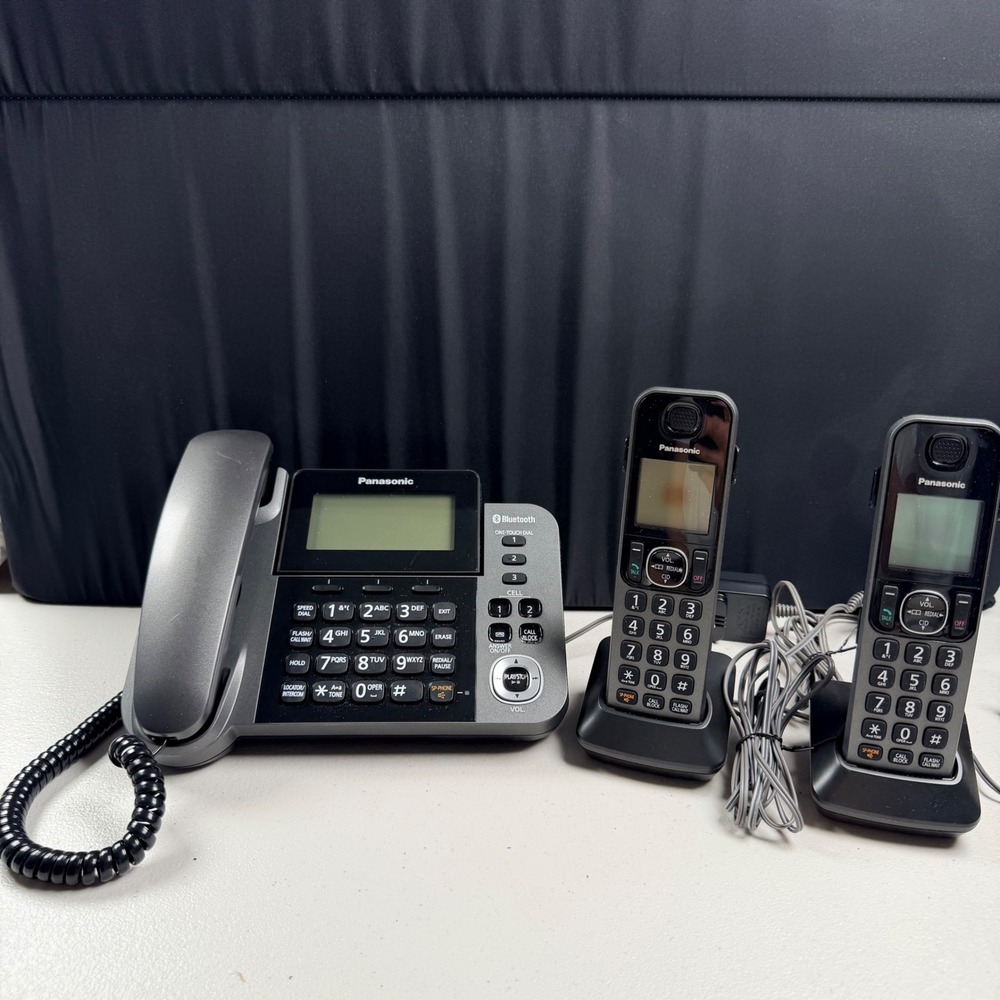 Panasonic KX-TGF380 Corded Cordless Phones Bluetooth 3 Handsets Black Silver